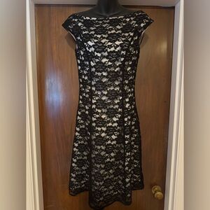 Delaru Black Lace Dress - Size 4 - 40” in L